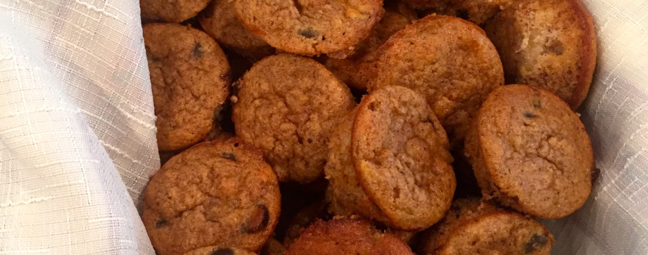 picture of banana muffins